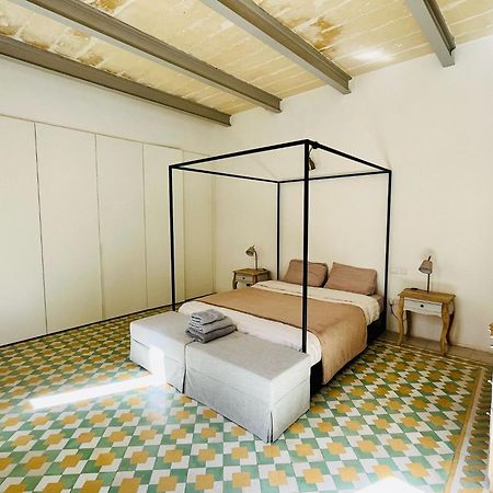 Cozy Charming Apartment In Old Bakery Street Valletta Exterior photo